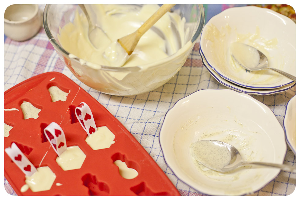 festive white chocolates