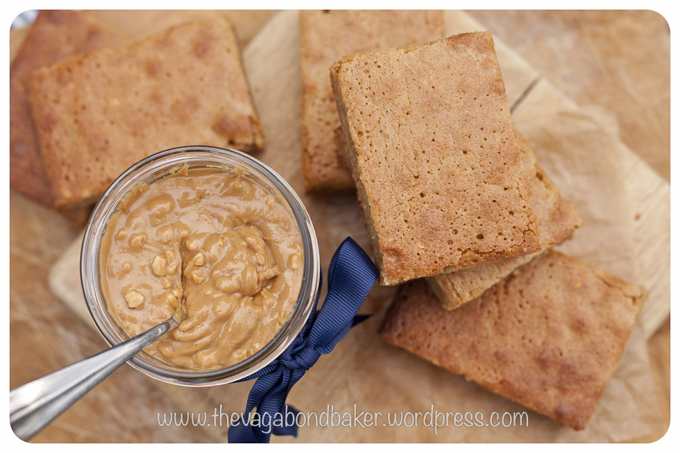 Peanut Butter and White Chocolate Blondies | Vagabond Baker