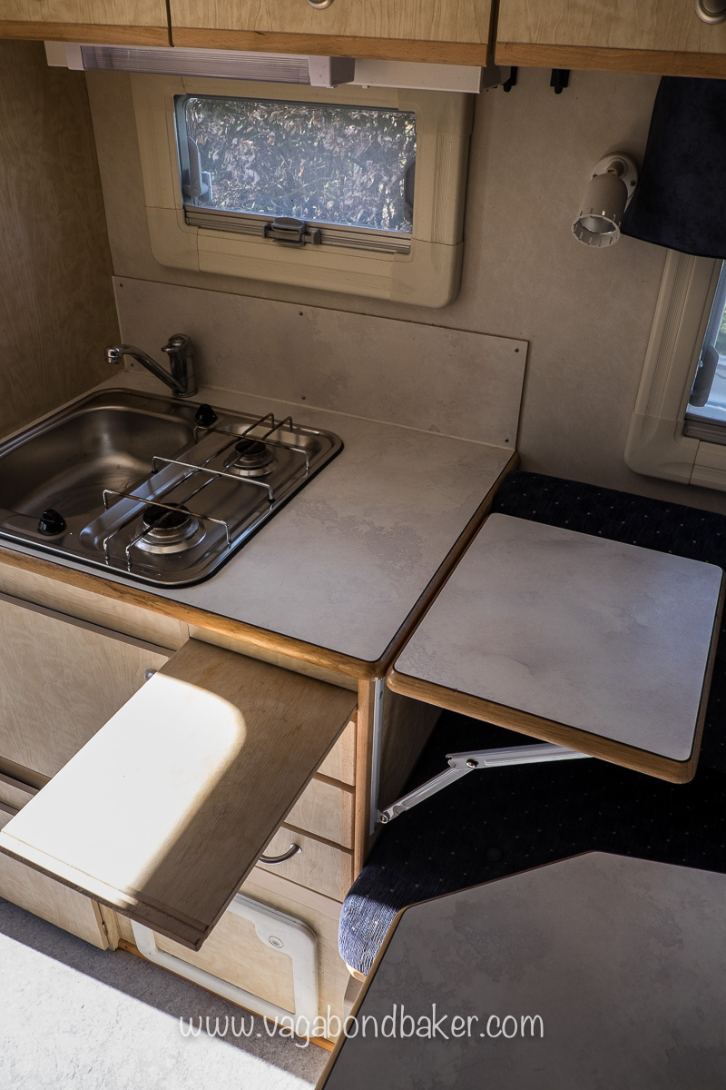 Demountable Camper, Truck Camper