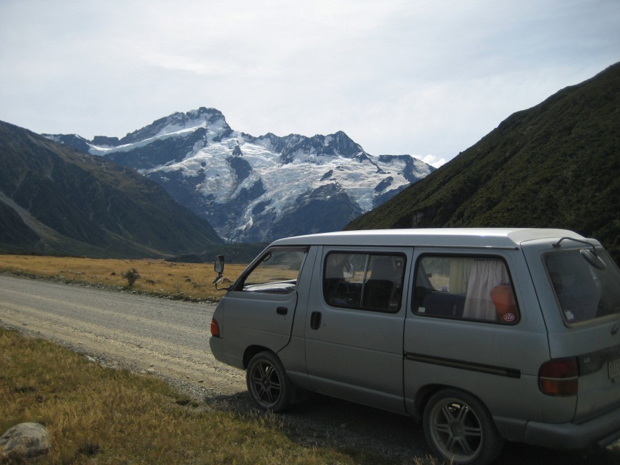 Roadtripping in New Zealand is mind-blowing!